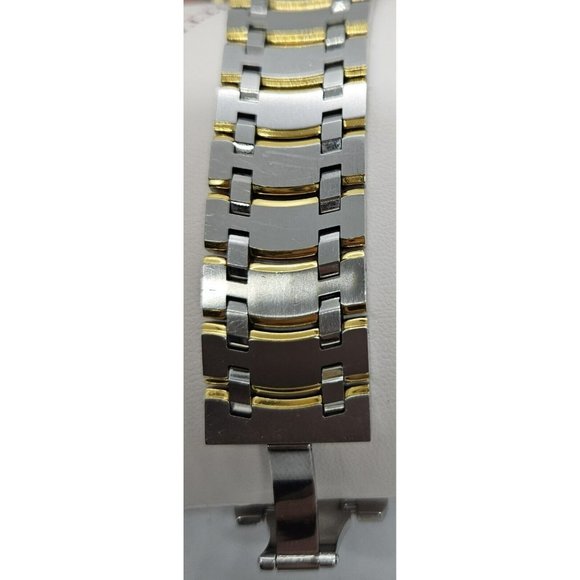 Wittnauer Montserrat Swiss Made Watch With 8 Diamonds And Sapphire Crystal - Picture 6 of 16